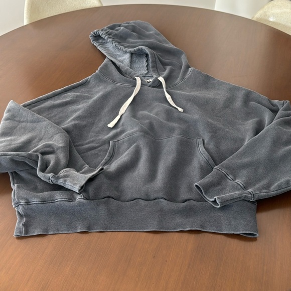 Rivet and Thread hoody - Picture 1 of 4